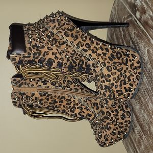 Breckelles Leopard Stud Spike Stiletto heel